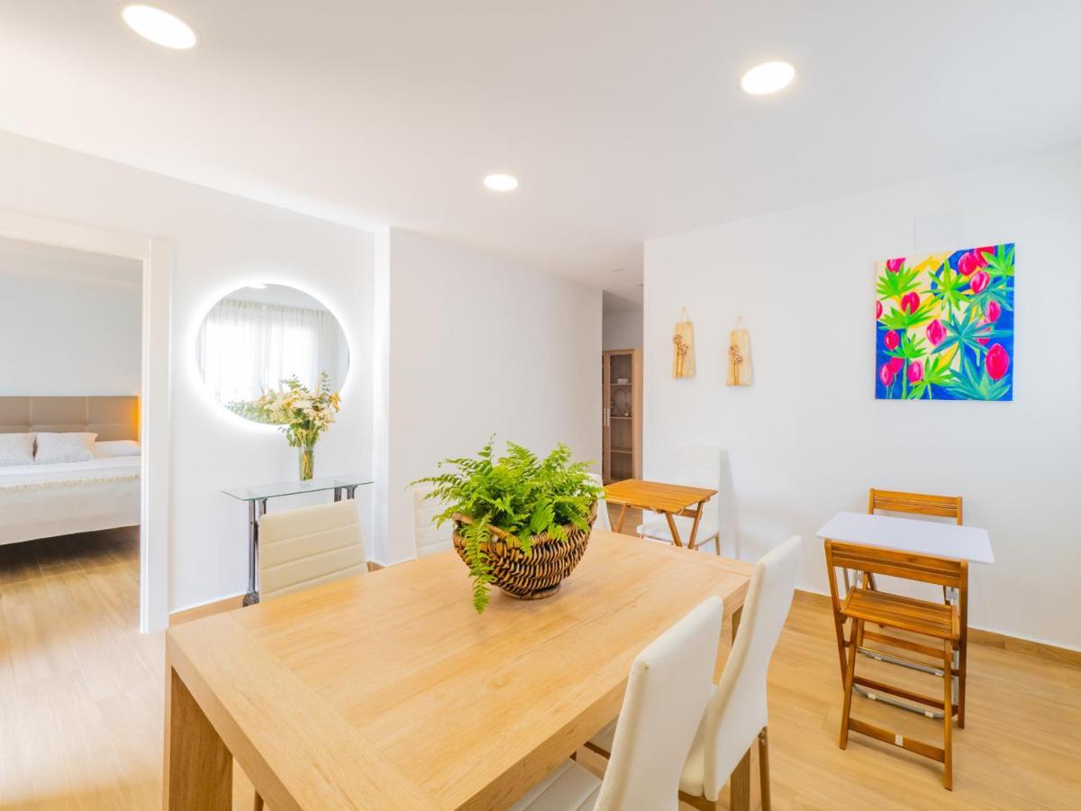 Cubo'S Hostal William'S Sunny 5 With Breakfast 托雷德本纳贾尔邦 外观 照片